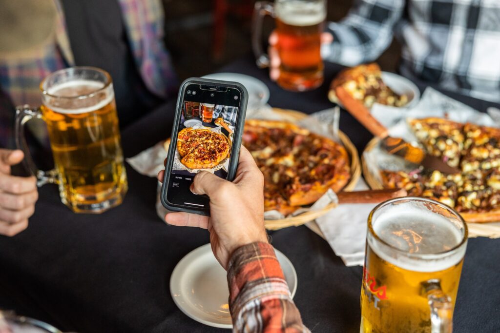 Pizza & Beer Pizza & Beer